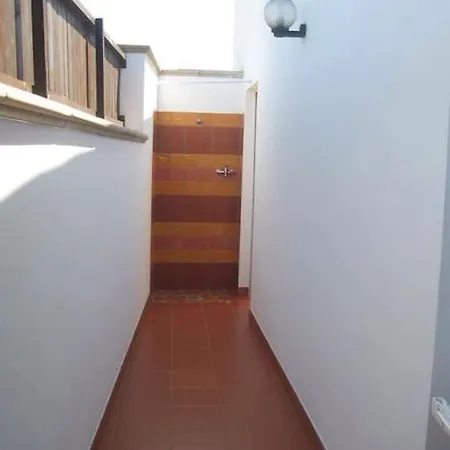 Accogliente Casa A 500 M Dal Mare شقة *